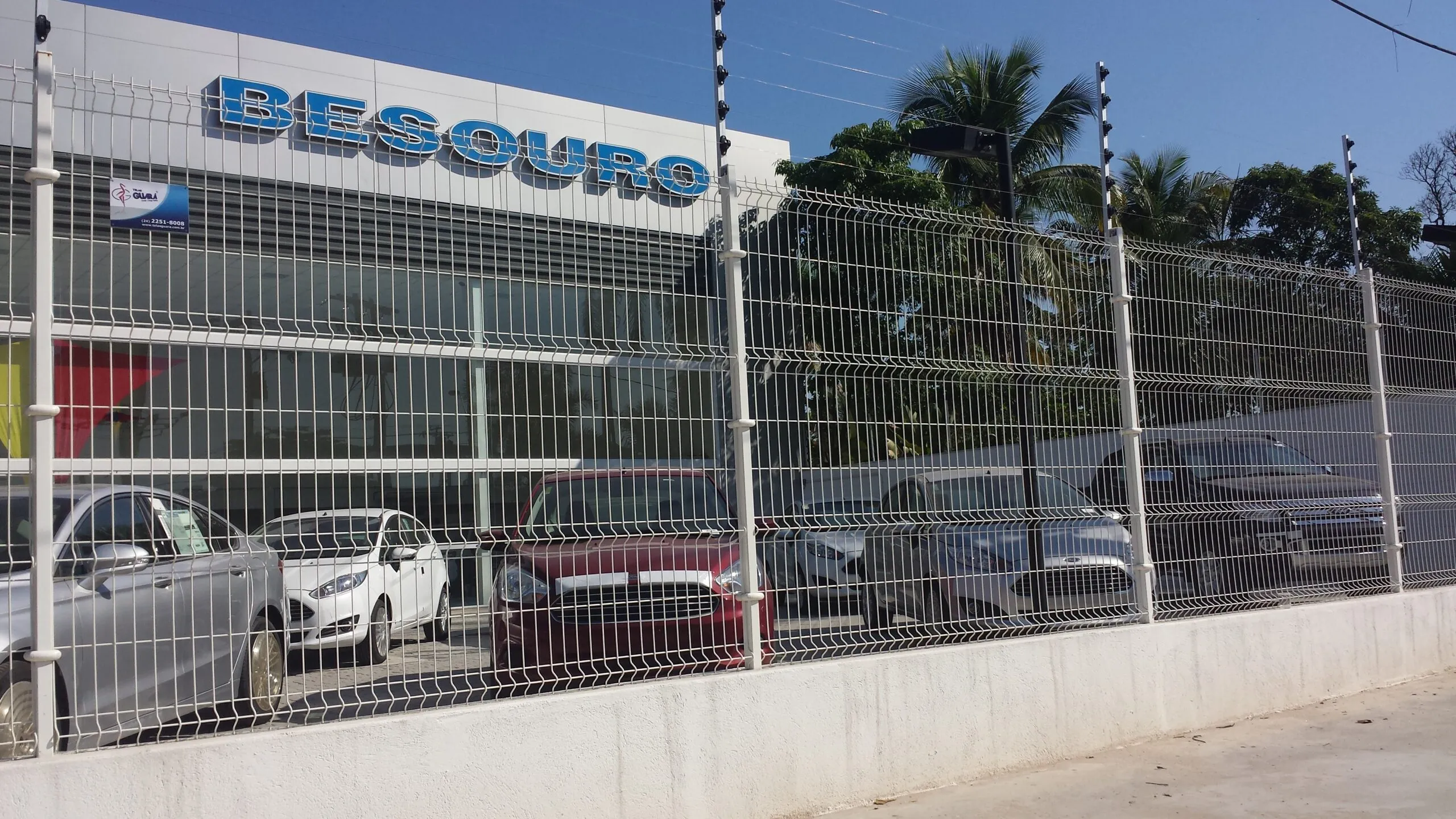 Saiba quais são as melhores opções de cercamento para o seu comércio Saiba quais são as melhores opções de cercamento para o seu comércio