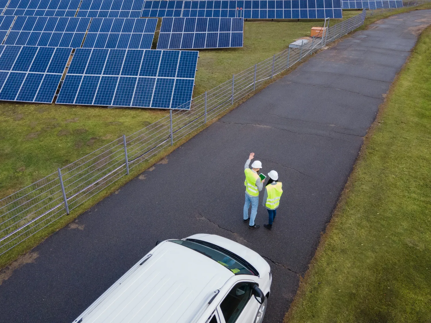 Explorando soluções de cercamento para campos fotovoltaicos Explorando soluções de cercamento para campos fotovoltaicos